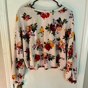 Candies size XL cropped long sleeve